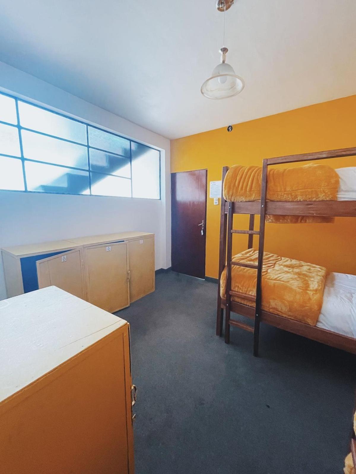 Lobo Hostel Ла-Пас Экстерьер фото
